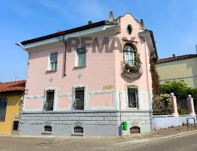Casa Indipendente in vendita a Pavia, Cent... - foto 2