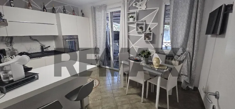 Villa in vendita a Dorno - foto 9