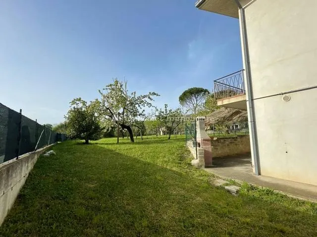 Casa Indipendente in vendita a Civitella Casanova - foto 4