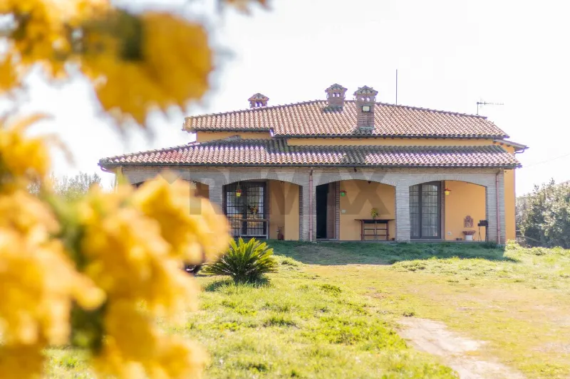 Villa in vendita a Montalto di Castro - foto 1