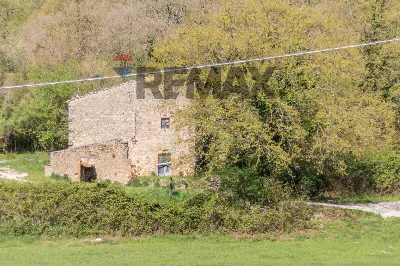 Rustico/Casale in vendita a Semproniano - foto 1