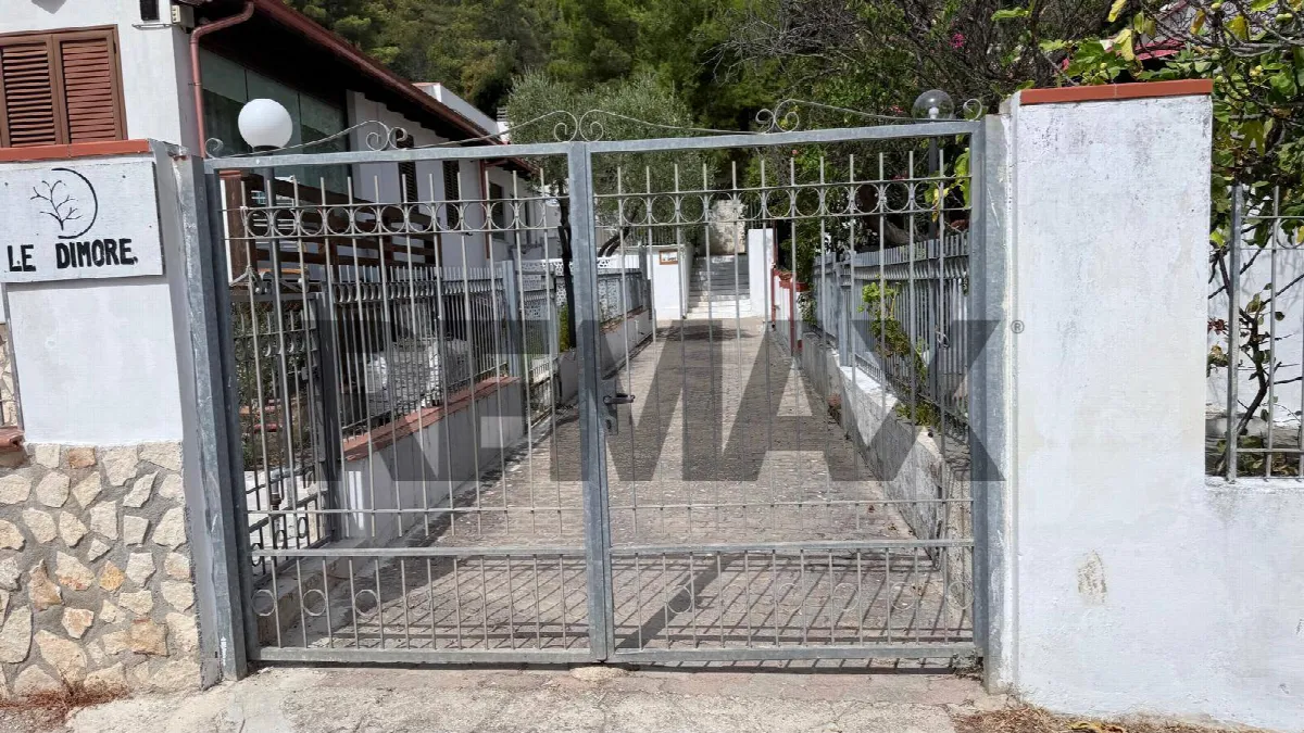 Casa Indipendente in vendita a Peschici - foto 3