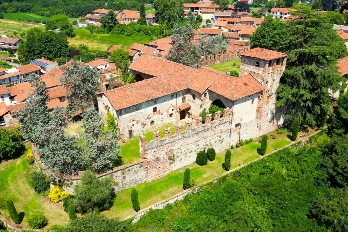 Palazzo/Stabile in vendita a Moncrivello - foto 3