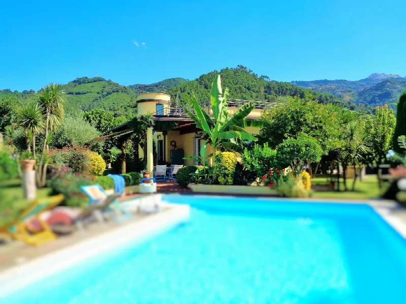 Villa in vendita a Montignoso - foto 1