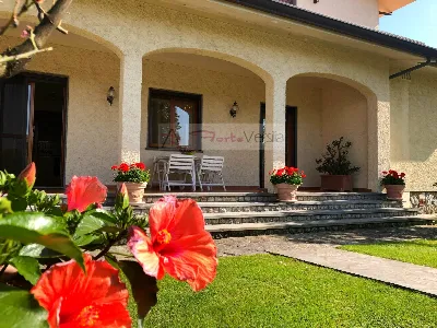 Villa in vendita a Forte dei Marmi - foto 1