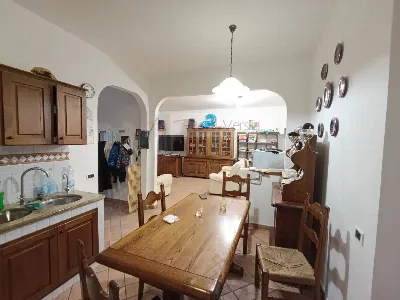Casa Indipendente in vendita a Montignoso - foto 1