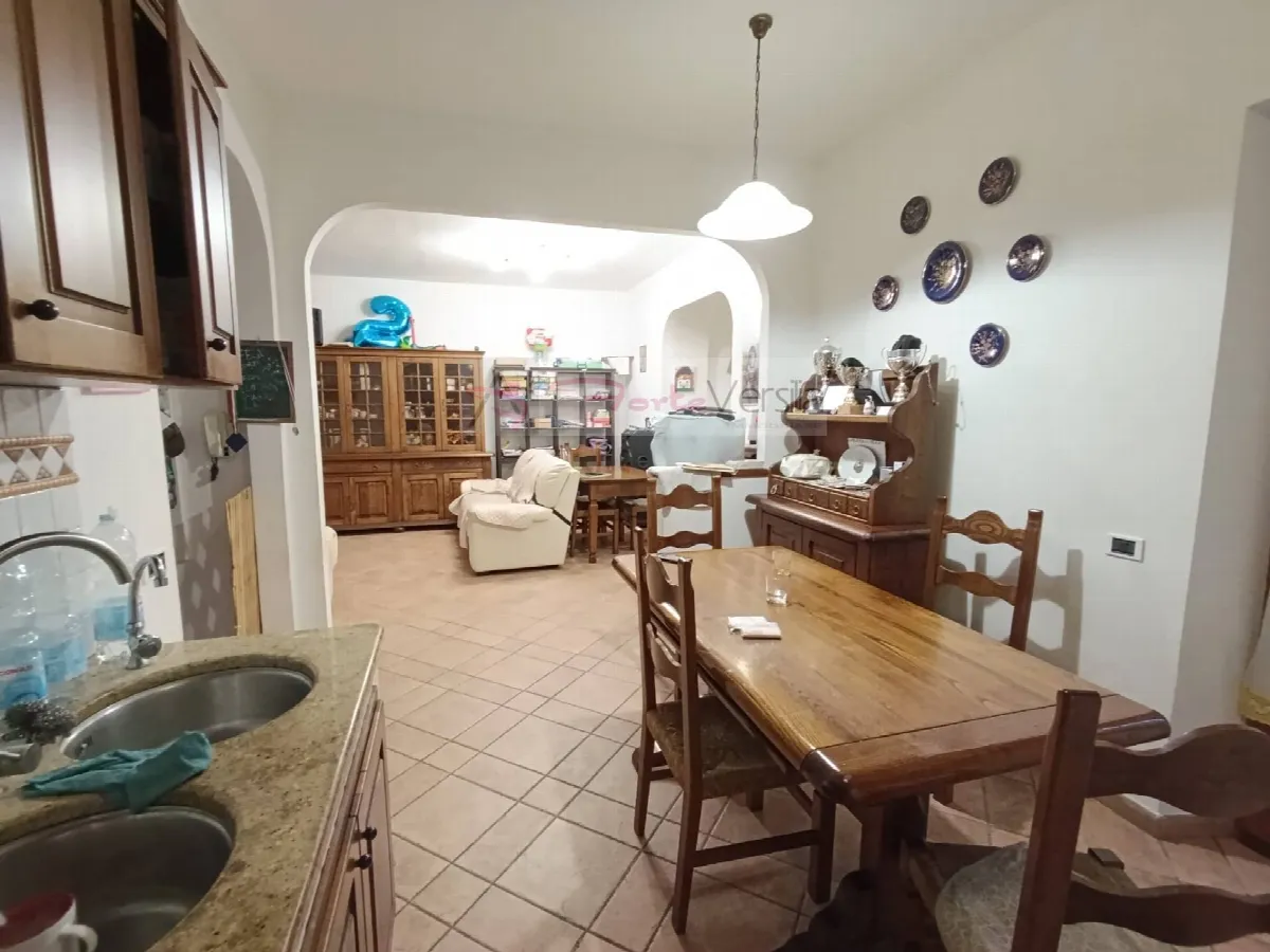 Casa Indipendente in vendita a Montignoso - foto 2
