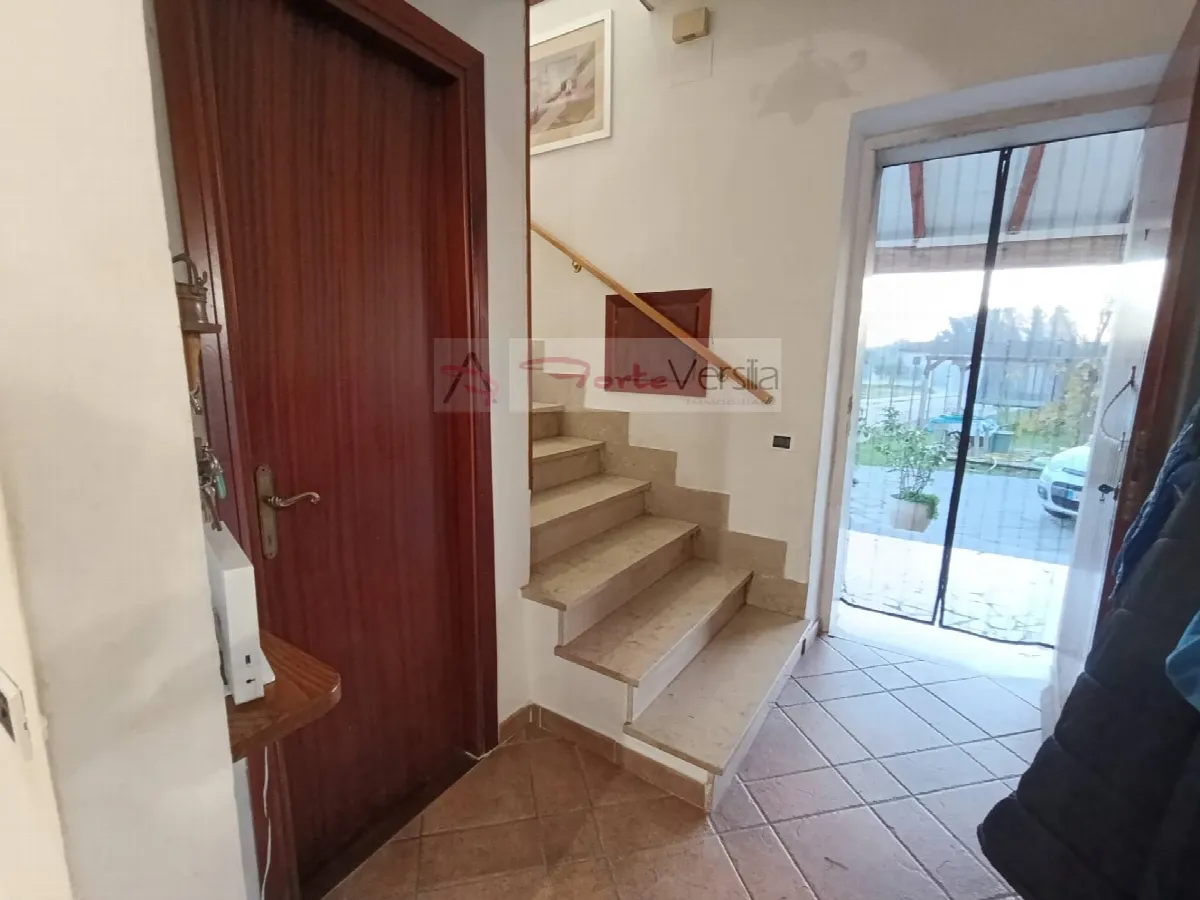 Casa Indipendente in vendita a Montignoso - foto 4