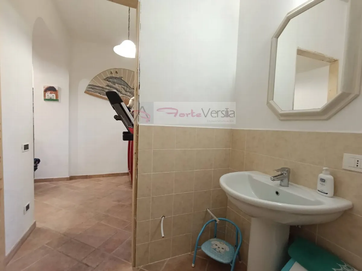 Casa Indipendente in vendita a Montignoso - foto 5