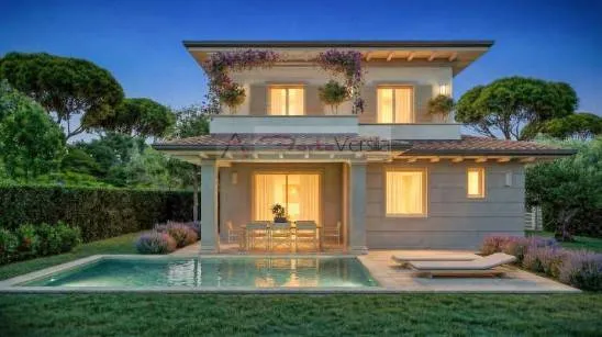 Villa in vendita a Pietrasanta - foto 1