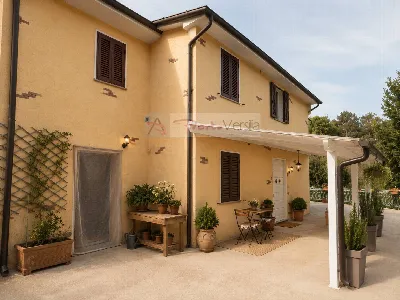 Villa in vendita a Pietrasanta - foto 1