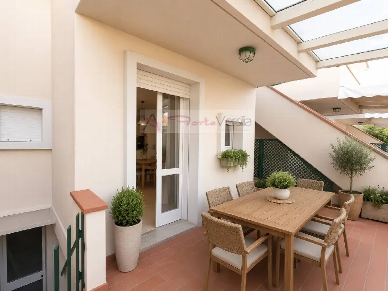 Villa in vendita a Massa, Marina Di Massa - foto 1