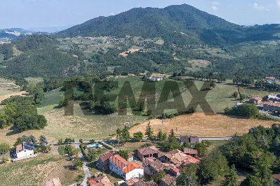 Casa Indipendente in vendita a Pellegrino ... - foto 6