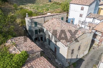 Casa Indipendente in vendita a Vernasca - foto 2