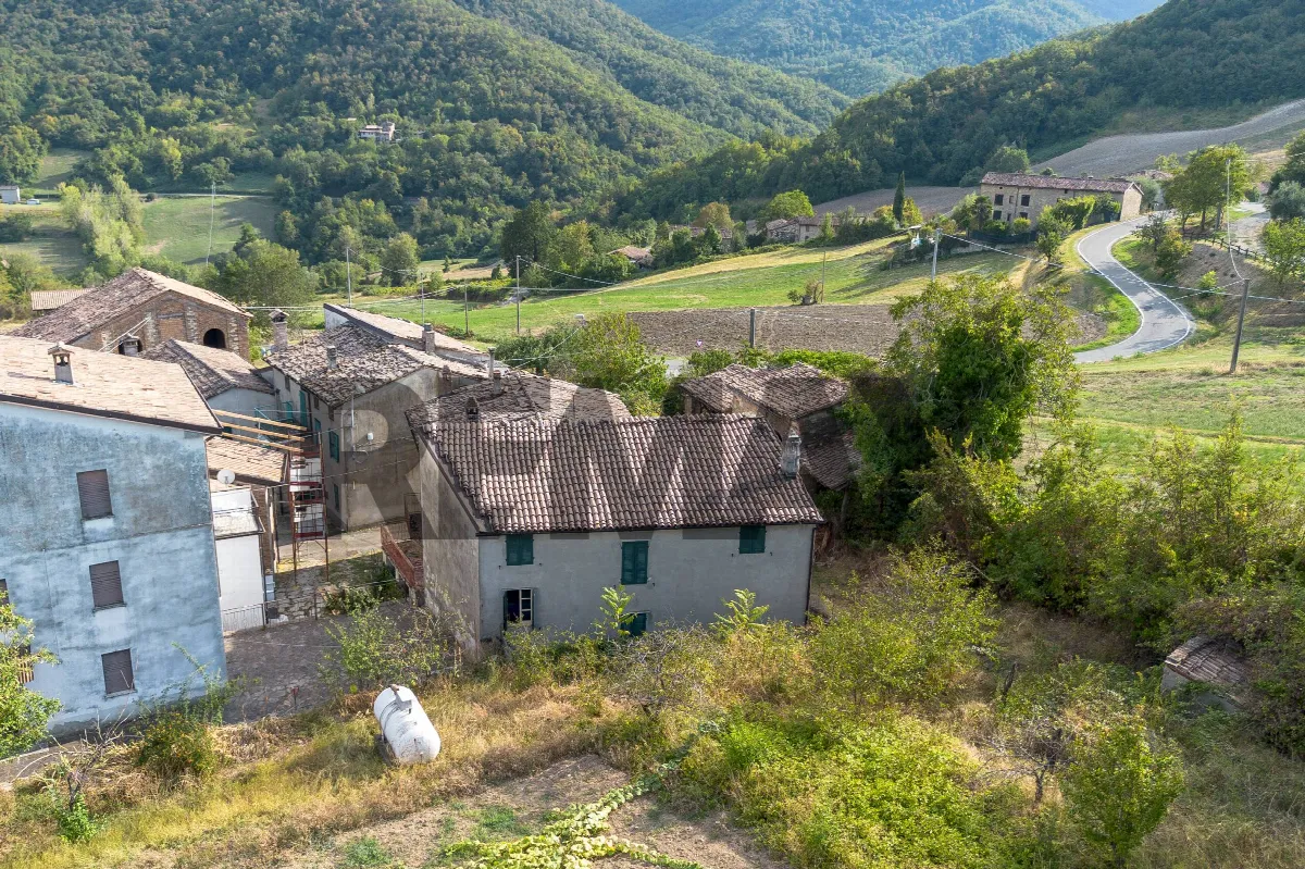 Casa Indipendente in vendita a Vernasca - foto 4