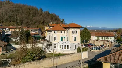 Villa in vendita a Lauriano - foto 1