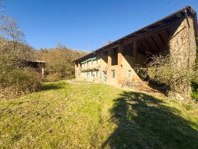 Rustico/Casale in vendita a Castagneto Po - foto 2