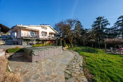 Villa in vendita a Trofarello - foto 1