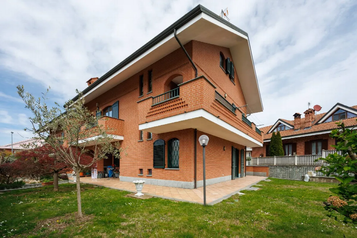 Villa in vendita a La Loggia - foto 2