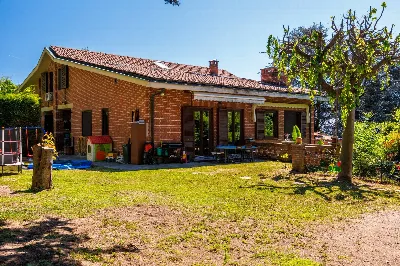Casa Indipendente in vendita a Moncalieri - foto 1