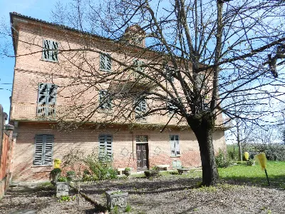 Rustico/Casale in vendita a Scurzolengo - foto 2