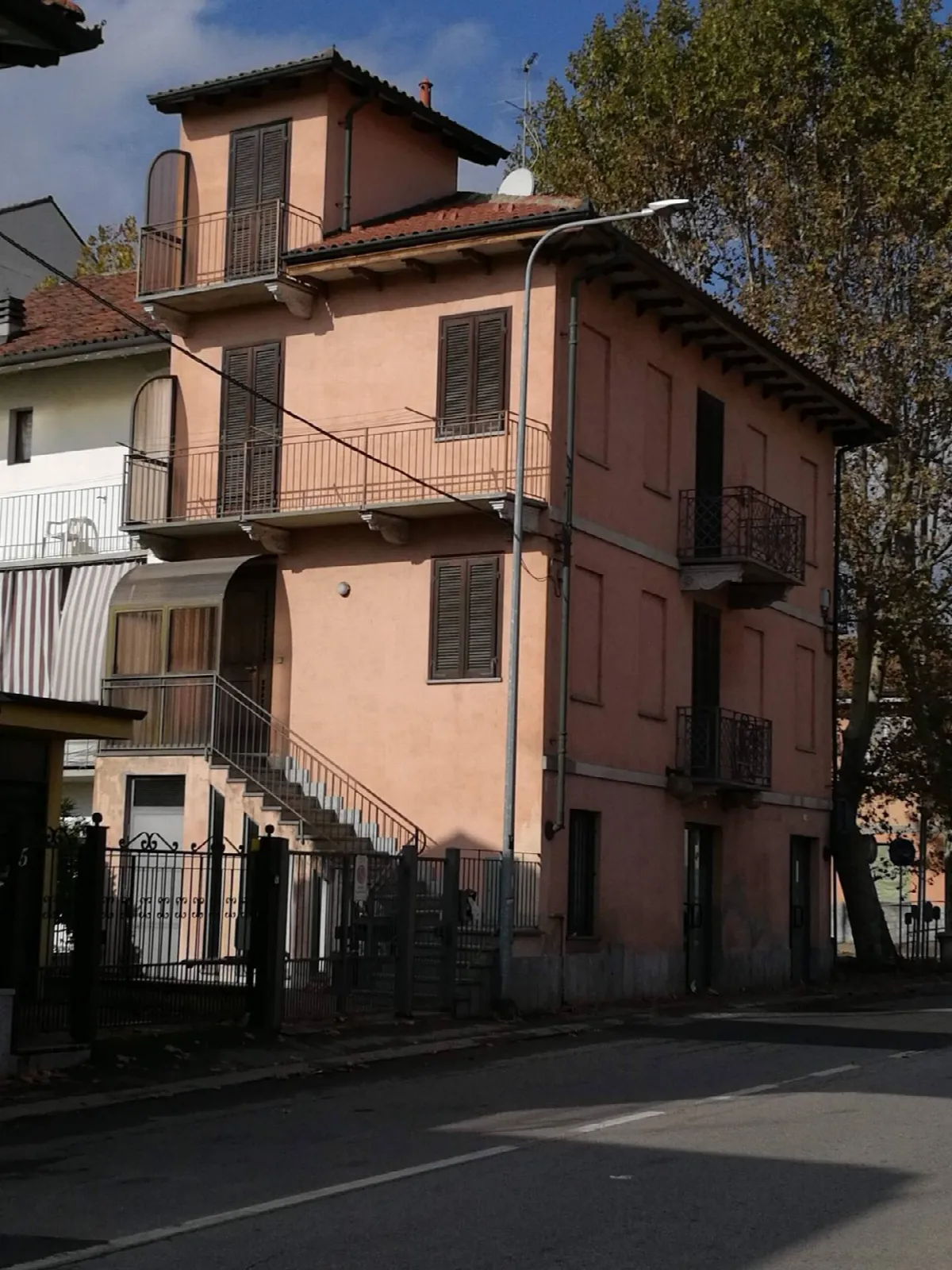 Casa Indipendente in vendita ad Asti, Corso Alessandria, Castiglione, Quarto, Valenzani - foto 3