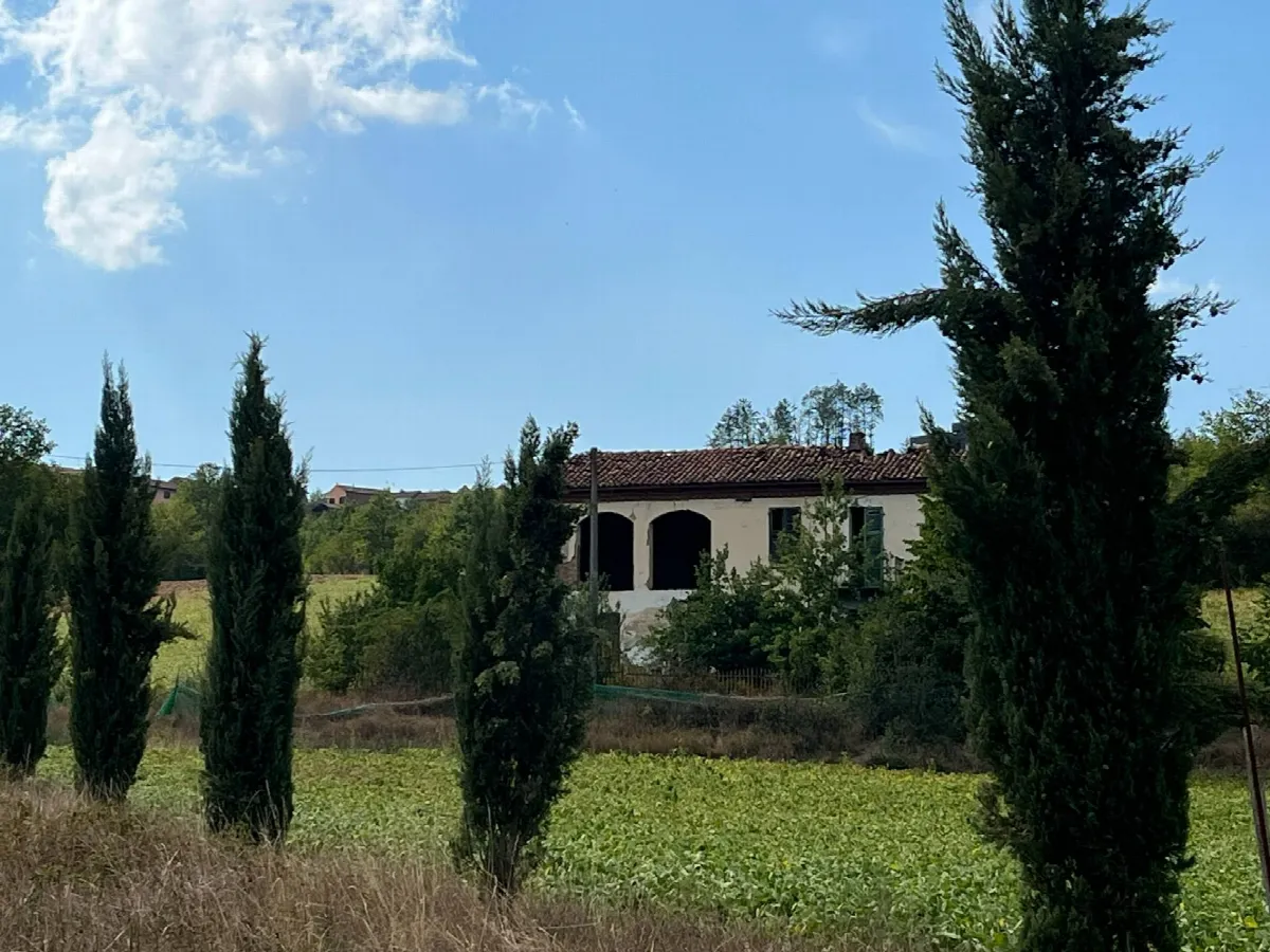 Rustico/Casale in vendita a Castell'Alfero - foto 3