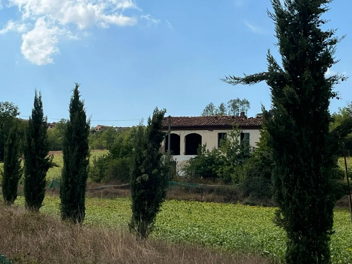 Rustico/Casale in vendita a Castell'Alfero - foto 4