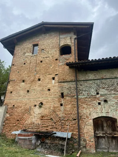 Rustico/Casale a Robella