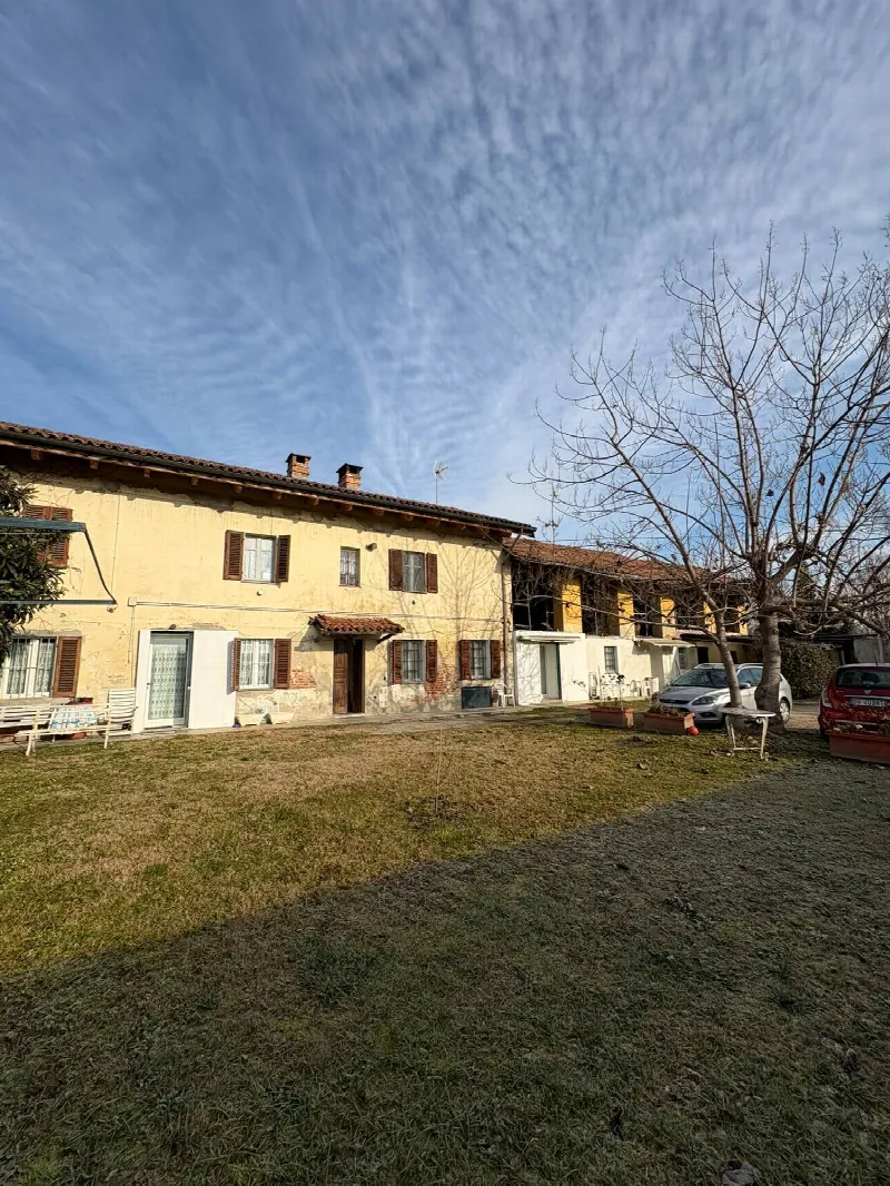 Rustico/Casale in vendita ad Asti, Corso Alessandria, Castiglione, Quarto, Valenzani - foto 1