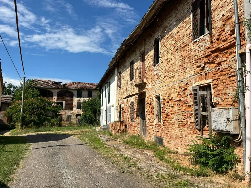 Rustico/Casale in vendita ad Asti, Valleversa, Caniglie, Valgera, Portacomaro Stazione - foto 1