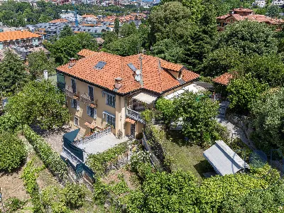 Casa Indipendente in vendita a Torino, Cav... - foto 1