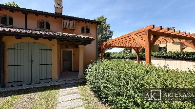 Villa a Bogogno