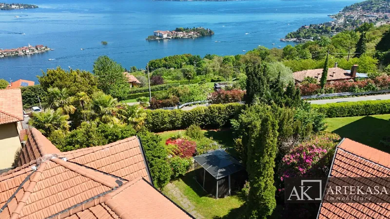 Villa in vendita a Stresa - foto 1