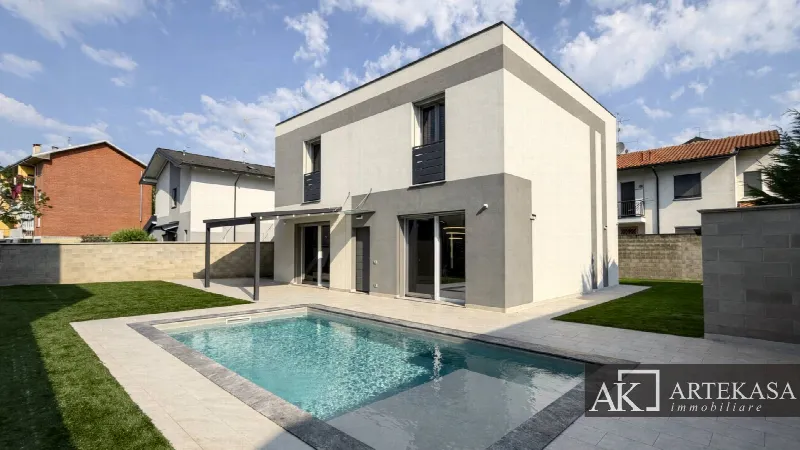 Villa in vendita a Galliate - foto 1