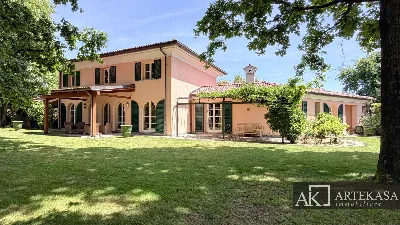 Villa a Bogogno