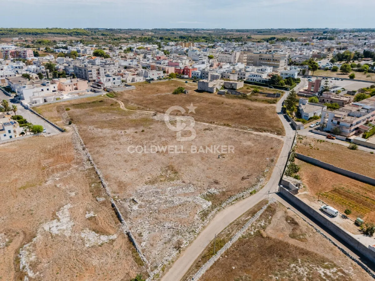 Rustico/Casale in vendita a Poggiardo - foto 2
