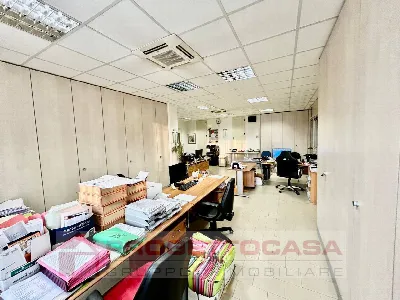 Ufficio in vendita a San Benedetto del Tro... - foto 2