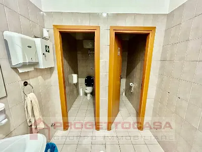 Ufficio in vendita a San Benedetto del Tro... - foto 9