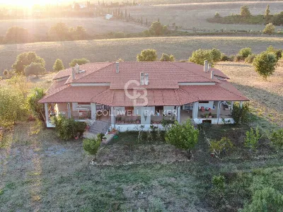 Villa in vendita a Canino - foto 1