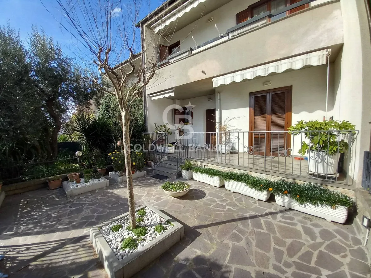 Casa Indipendente in vendita a Viterbo, Murialdo, Grotticella, Carmine - foto 3
