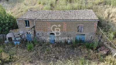 Rustico/Casale in vendita a Valentano - foto 1