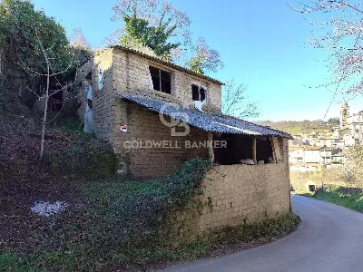 Rustico/Casale in vendita a Gradoli - foto 2