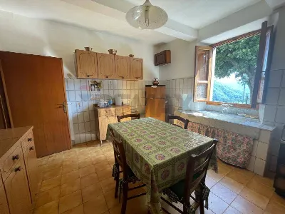 Casa Indipendente in vendita a Bagni di Lu... - foto 3
