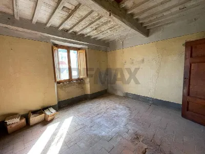 Casa Indipendente in vendita a Bagni di Lu... - foto 8