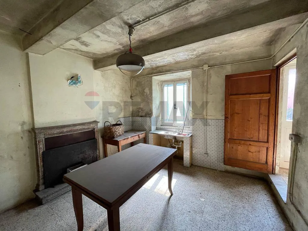 Casa Indipendente in vendita a Borgo a Mozzano - foto 2