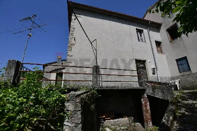 Casa Indipendente in vendita a Bagni di Lu... - foto 3