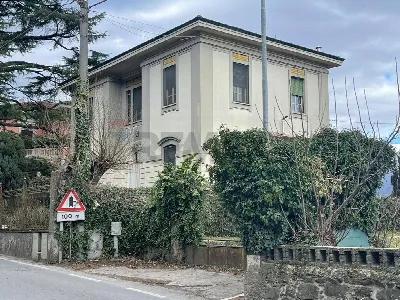 Villa in vendita a Castelnuovo di Garfagna... - foto 3