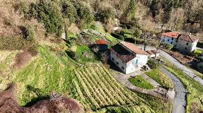 Villa in vendita a Bagni di Lucca - foto 2