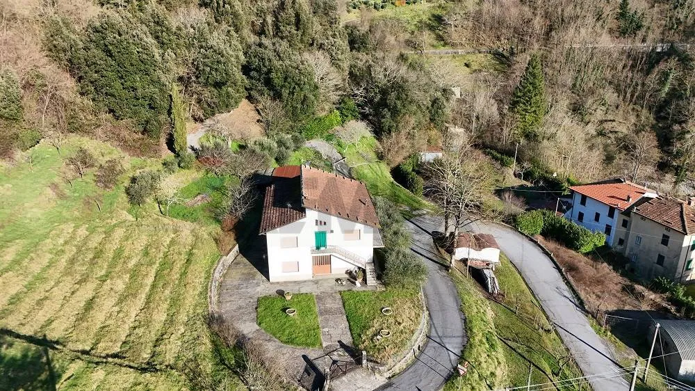 Villa in vendita a Bagni di Lucca - foto 3